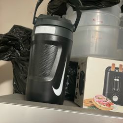 Nike Water Bottle
