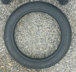 Metzeler Lasertec 100/90 18 Motorcycle Tire. 