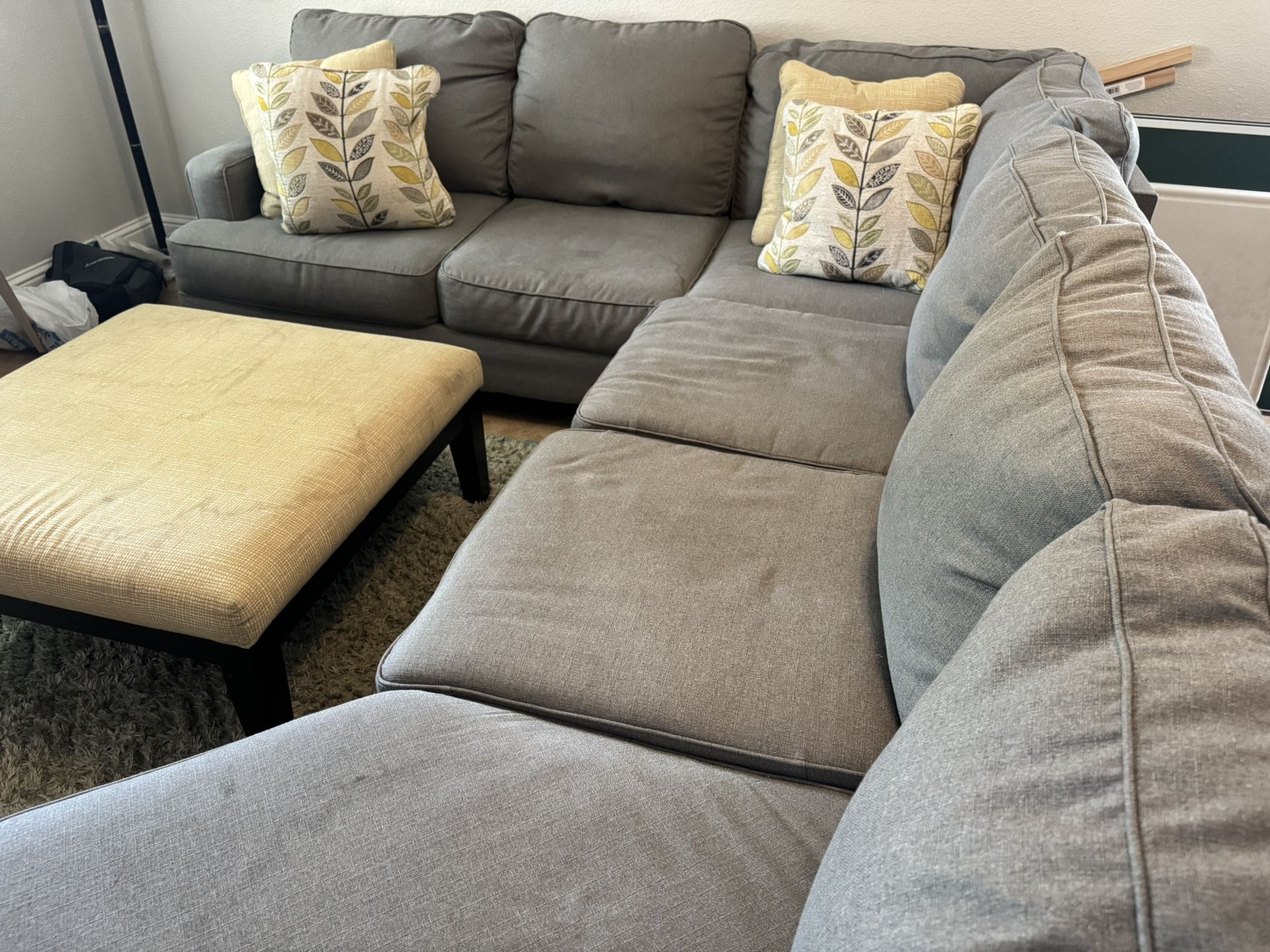 Sectional Couch With Automan