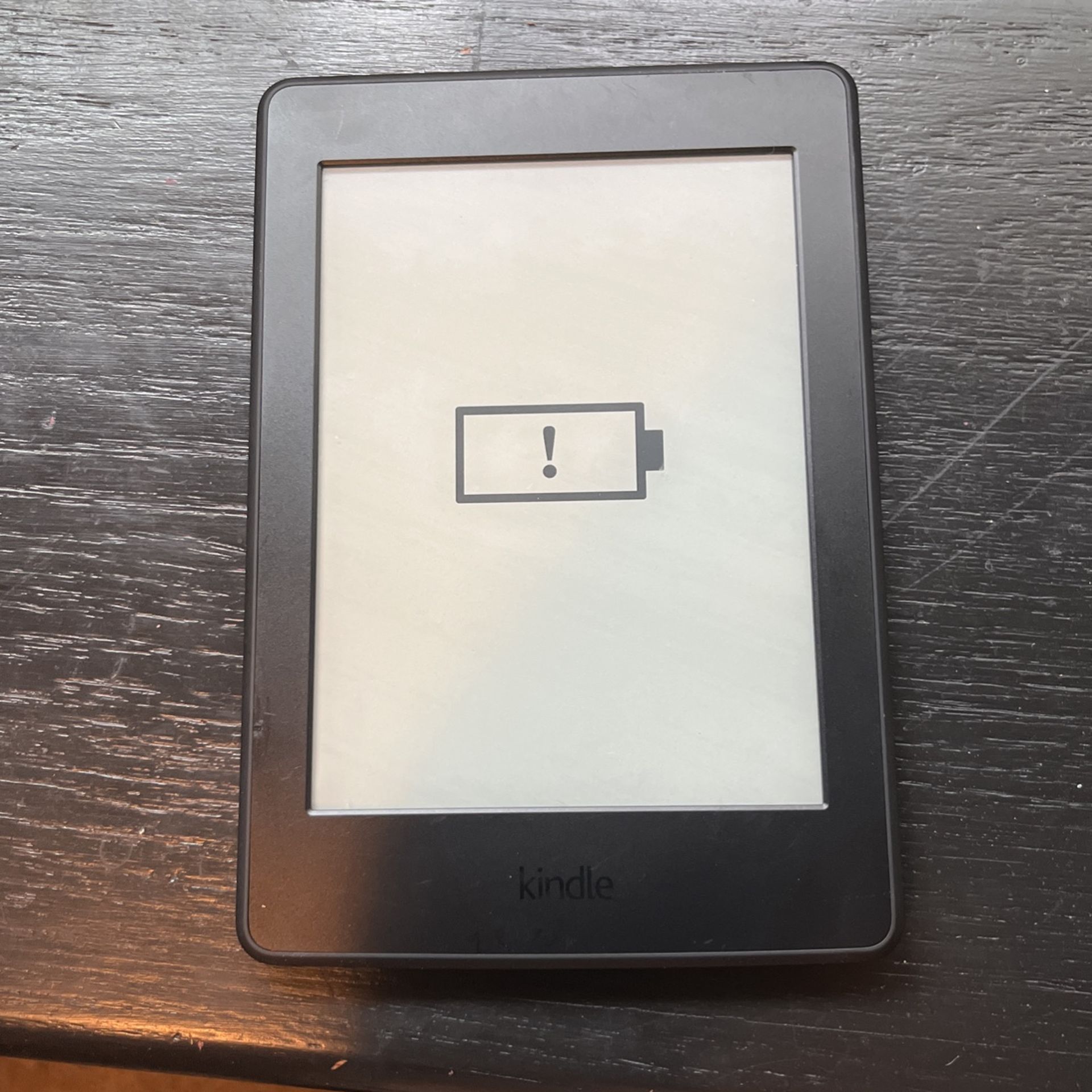 Amazon kindle paper white 