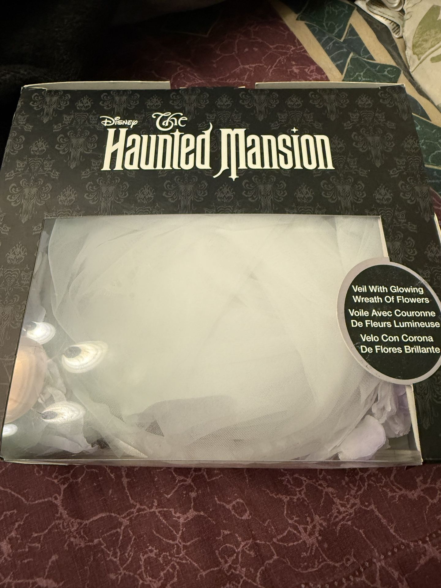 Disney The Haunted Mansion Bride Veil With Glowing Wreath Of Flowers ? Phantom Manor light-up veil (€40) main image 3
