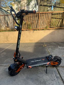 TEVERUN BLADE GT — ELECTRIC SCOOTER