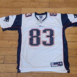 New England Patriots Welker #83 Reebok Stitched Sewn Jersey Size XL