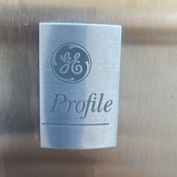 GE Refrigerator Parts (Shelves)