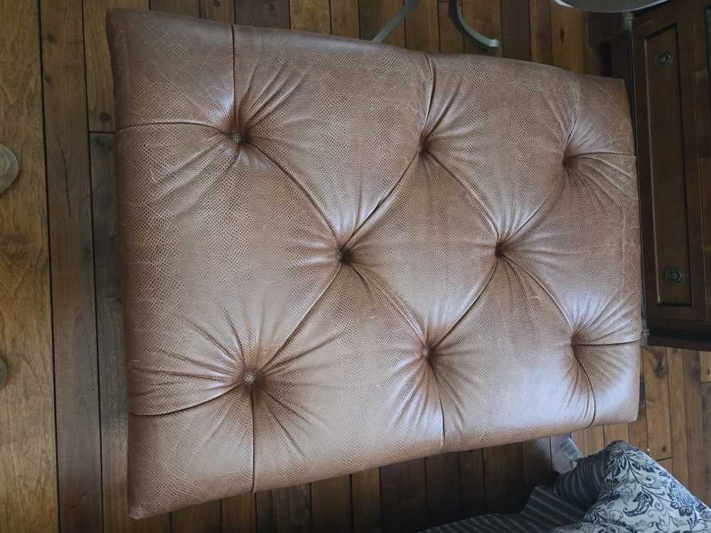 ETHAN ALLEN Foot Stool