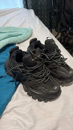 Balenciaga track