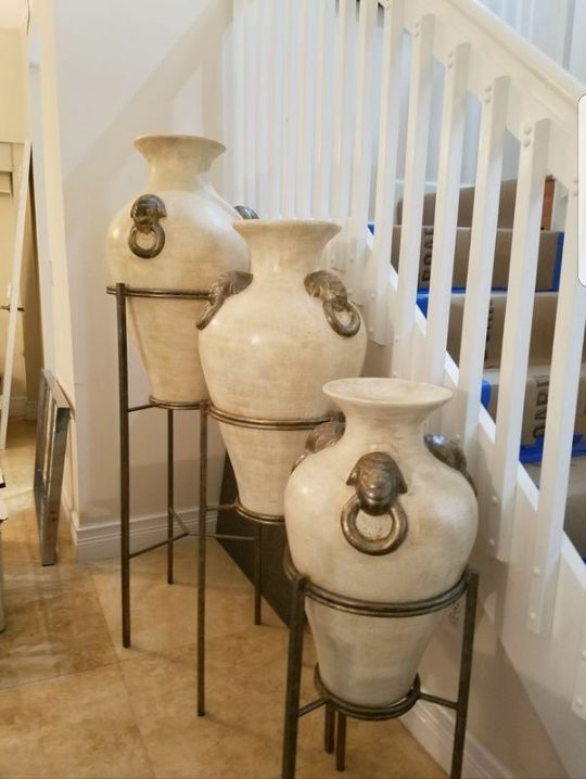 Thomasville luxury vases set of 3