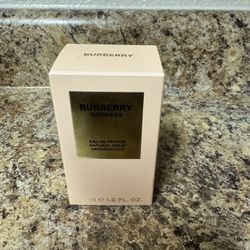 Burberry Goddess Perfume 