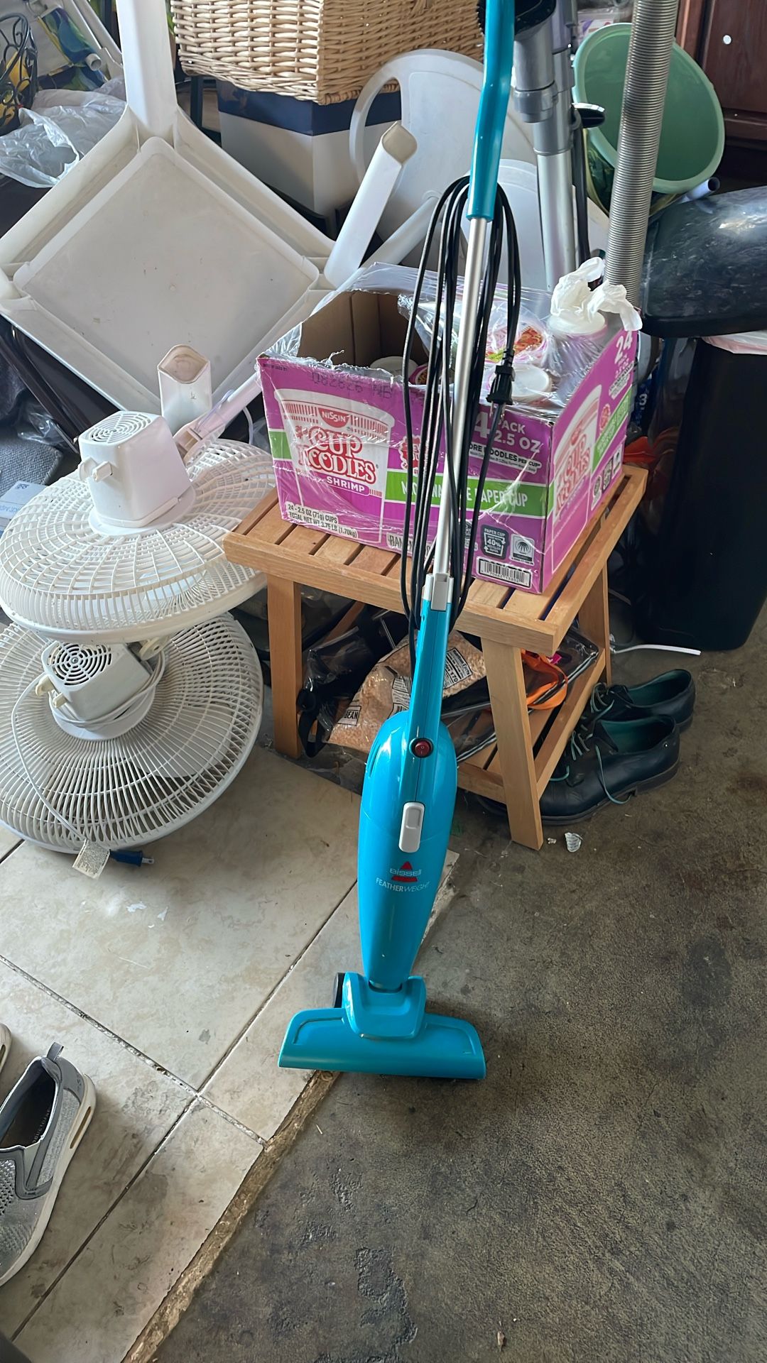  Vacuum Cleaner 