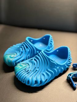 Salehe Bembury X Crocs The Pollex Clog Kids