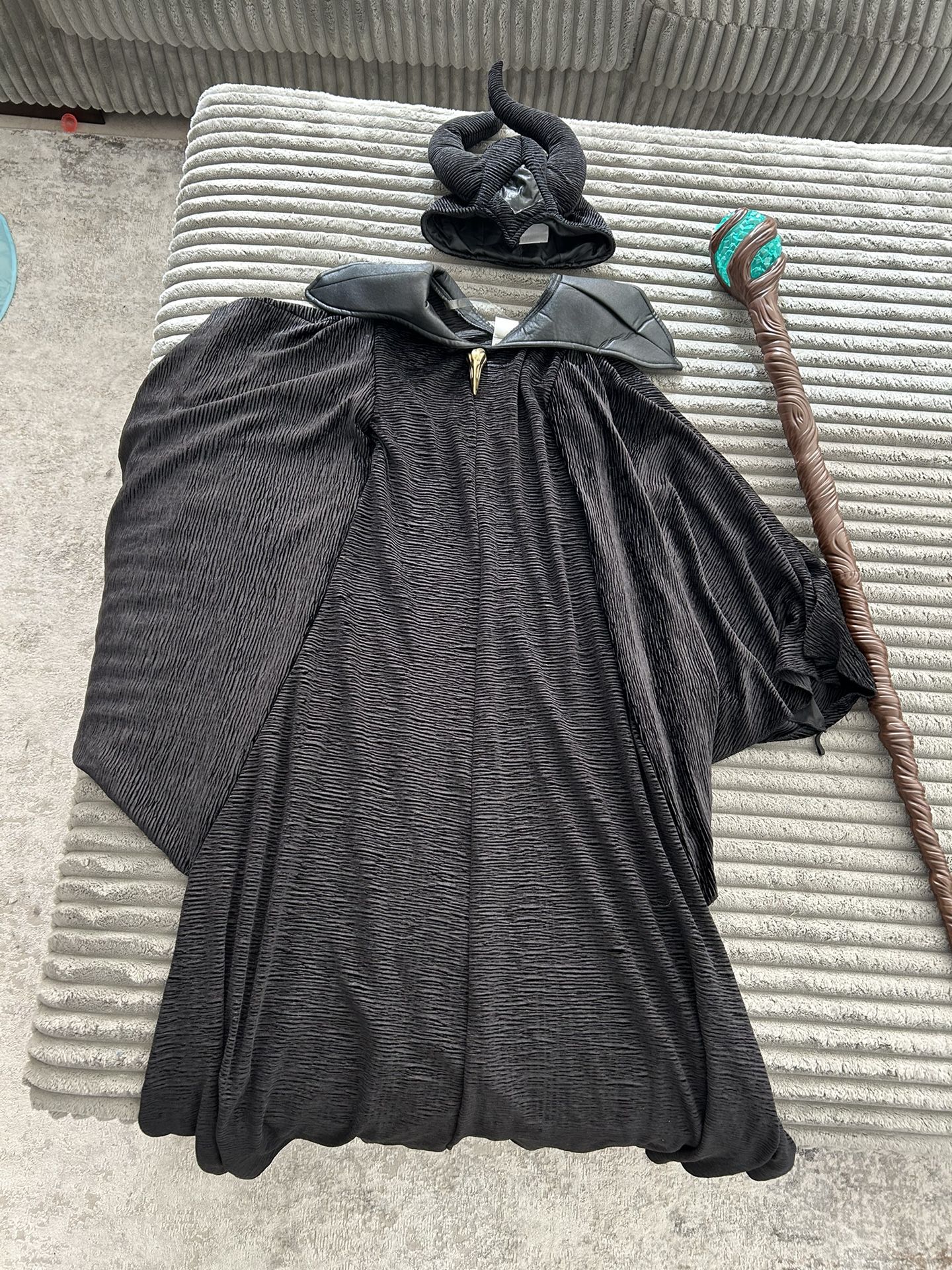 Maleficent Halloween Costume with Wand