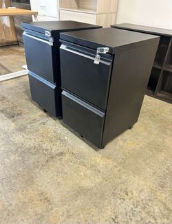 File Cabinet | 2-Drawer Locking Mobile Steel Unit