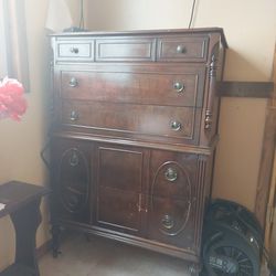 Antique Cabinet/vanity 