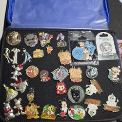 Disney Pins 