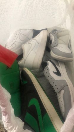 Bag of shoes