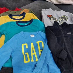 Deal! Boys 3T Sweaters 7 For $30