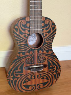 Tenor ukulele- tribal design