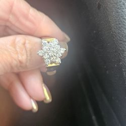 14k 1 Carat Diamonds Brilliant diamonds