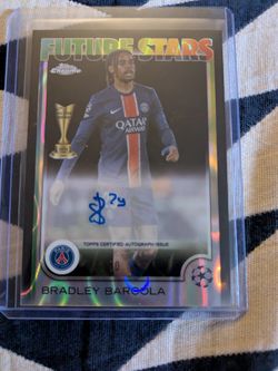 Bradley Barcola Topps Chrome 24/25 UCC  Psg