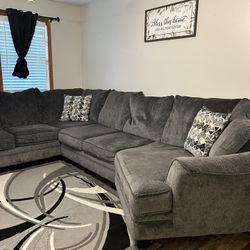 Sectional Couch 