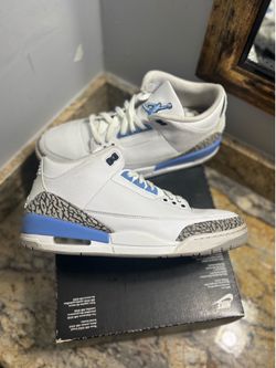 Jordan 3 UNC