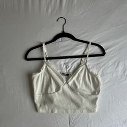 Basic White Crop Too