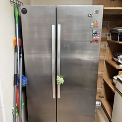 Kenmore Refrigerator 
