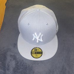 yankees fitted hat