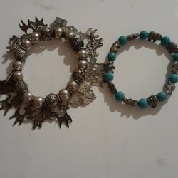 2 Very nice Ladies Silver Bracelets 