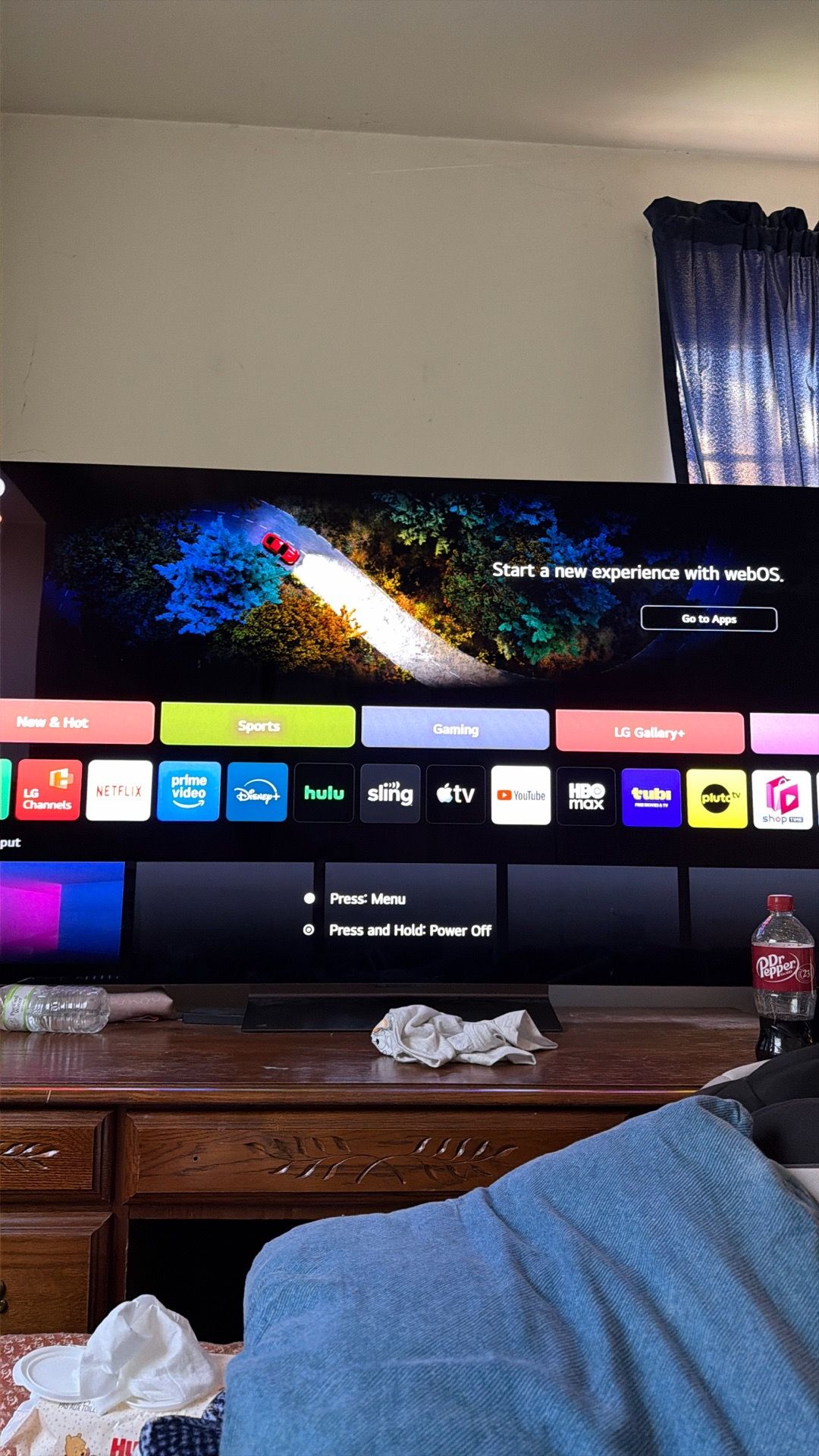 65 inch Lg oled c4 tv for sale