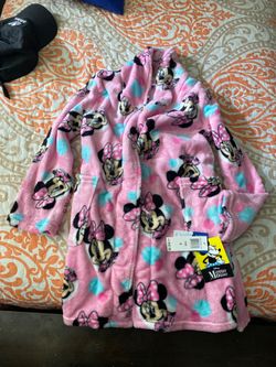 Minnie Mouse robe Size 8
