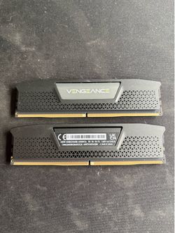 Corasir VENGEANCE 2x16GB DDR5 MEMORY