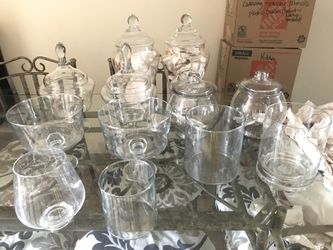 18 piece candy jars