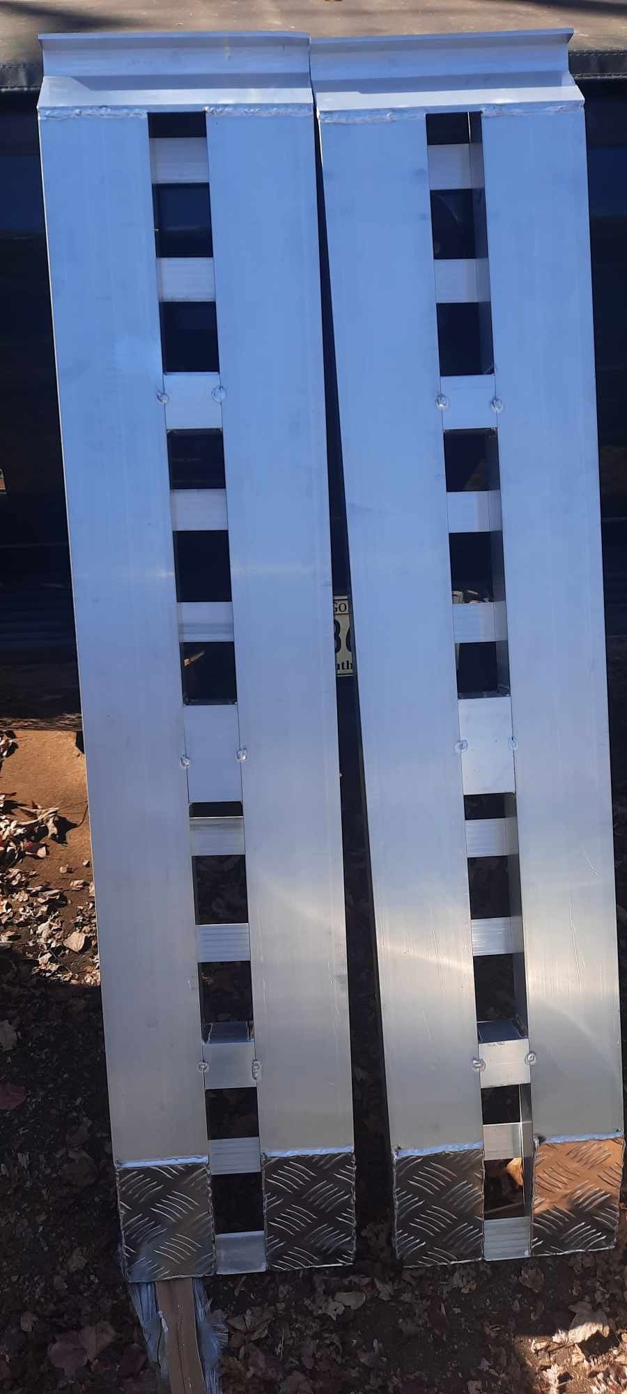 5 FT long  x 1 Ft Wide Aluminum Trailer Ramps