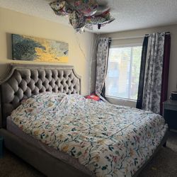King Bed With Board And Mattress