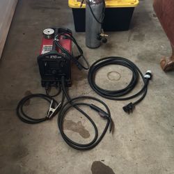 Lincoln 210 Power MiG