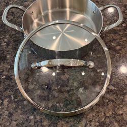 William Sonoma 3QT sauté Pan 