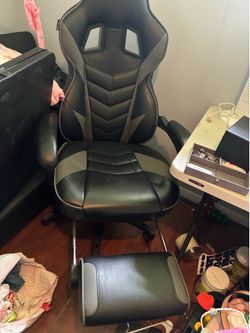 Gamer rolling Chair