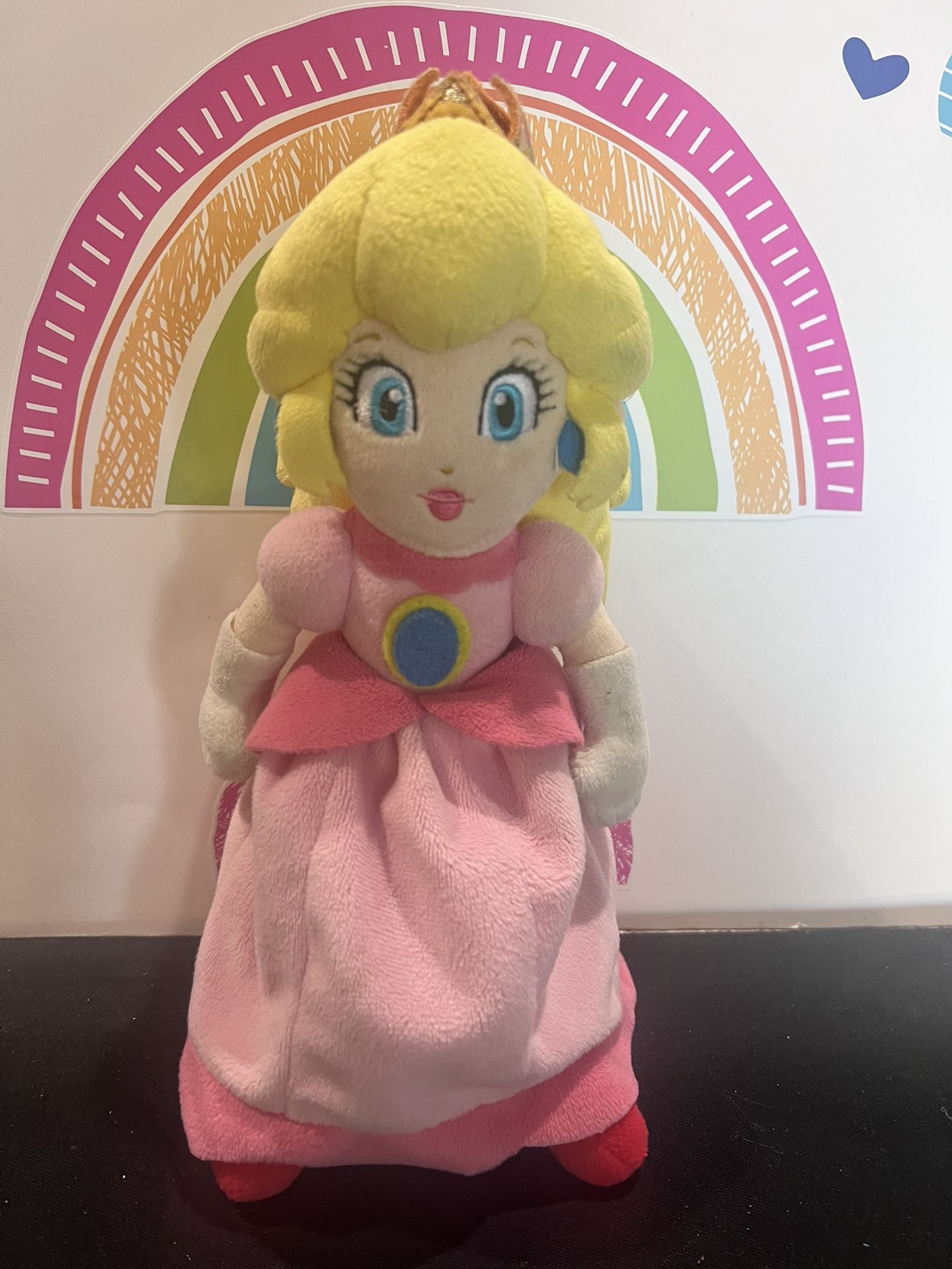 PRINCESS PEACH FROM SUPER MARIO ! 10 INCH SOFT DOLL LIKE NEW