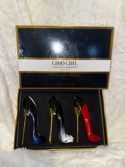 Good girl Carolina Herrera