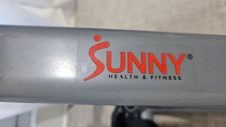 Sunny health rowing machine