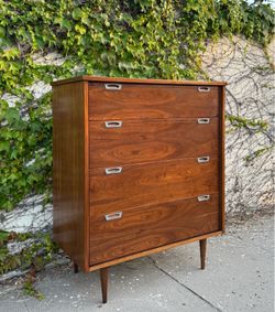 Vintage Mid Century Modern Atomic 4 Drawer Rosewood Veneer Highboy Dresser