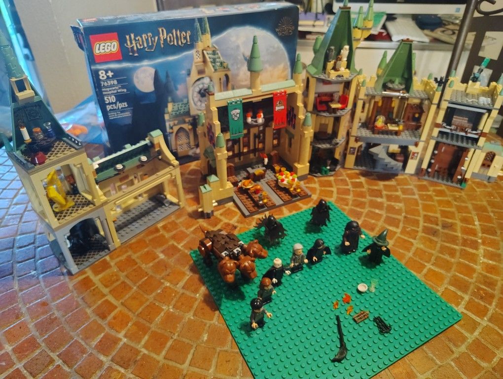 Used 3- Harry Potter Lego Sets