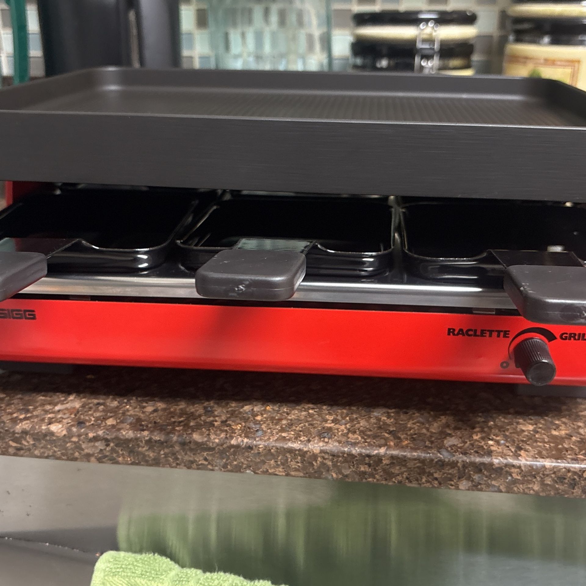 Indoor Swiss Grill/ Raclette