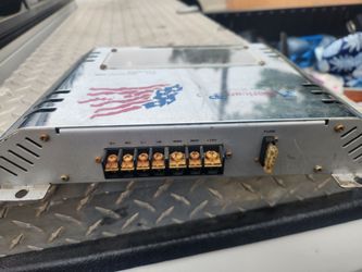Car amplifier,