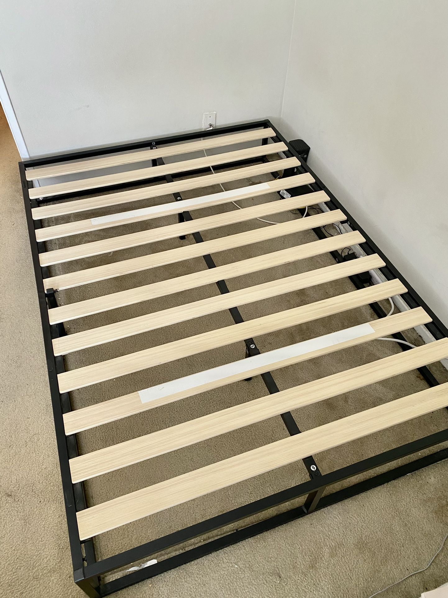 FULL sized Metal Bed frame with Wooden Slats