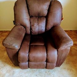 La-Z Boy Jasper Swivel-Rocker Recliner