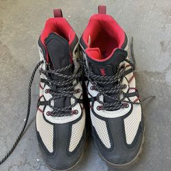 TIMBERLAND GARRISON TRAIL WATERPROOF MID HIKER BOOTS  !!size 10