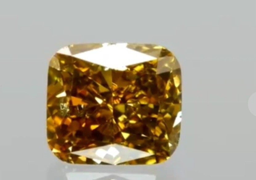 .53 Ct Greenish Yellow Diamond 