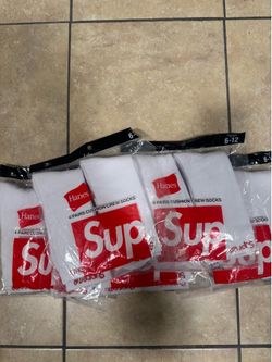 Supreme socks